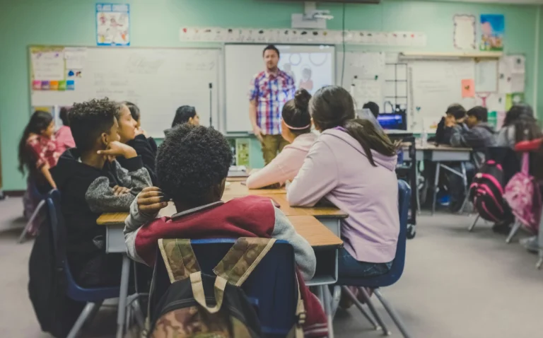 Como Estabelecer uma Rotina Educativa para Crianças em Idade Pré-Escolar