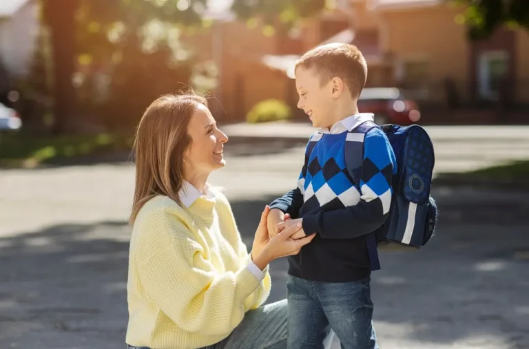 Como Preparar seu Filho para o Primeiro Dia de Escola